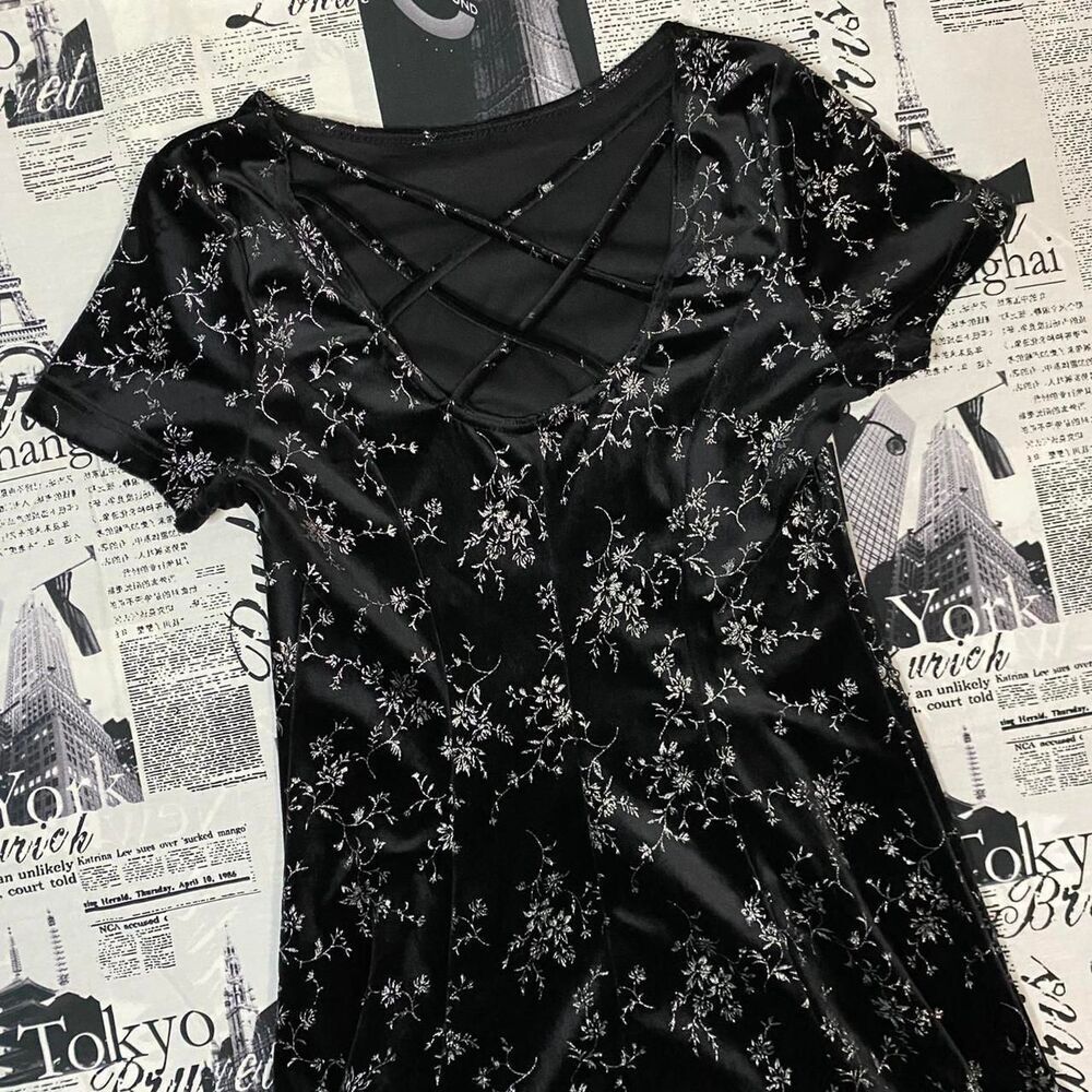 Unbranded Women's Black and Silver Dress